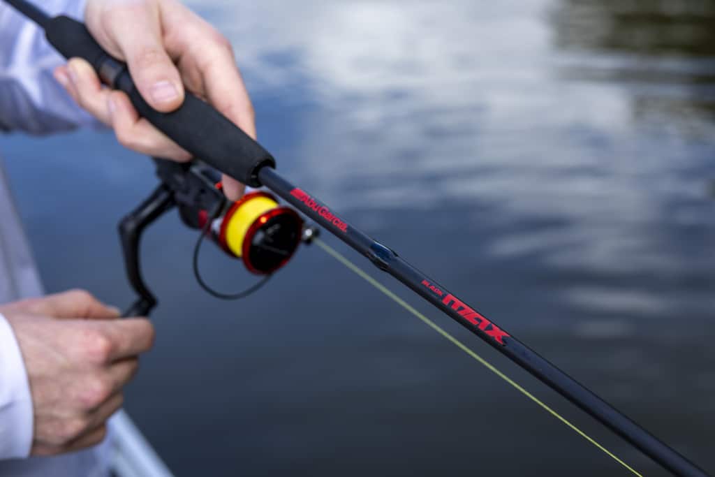 Abu Garcia Black Max Spinning Combo - Image 4