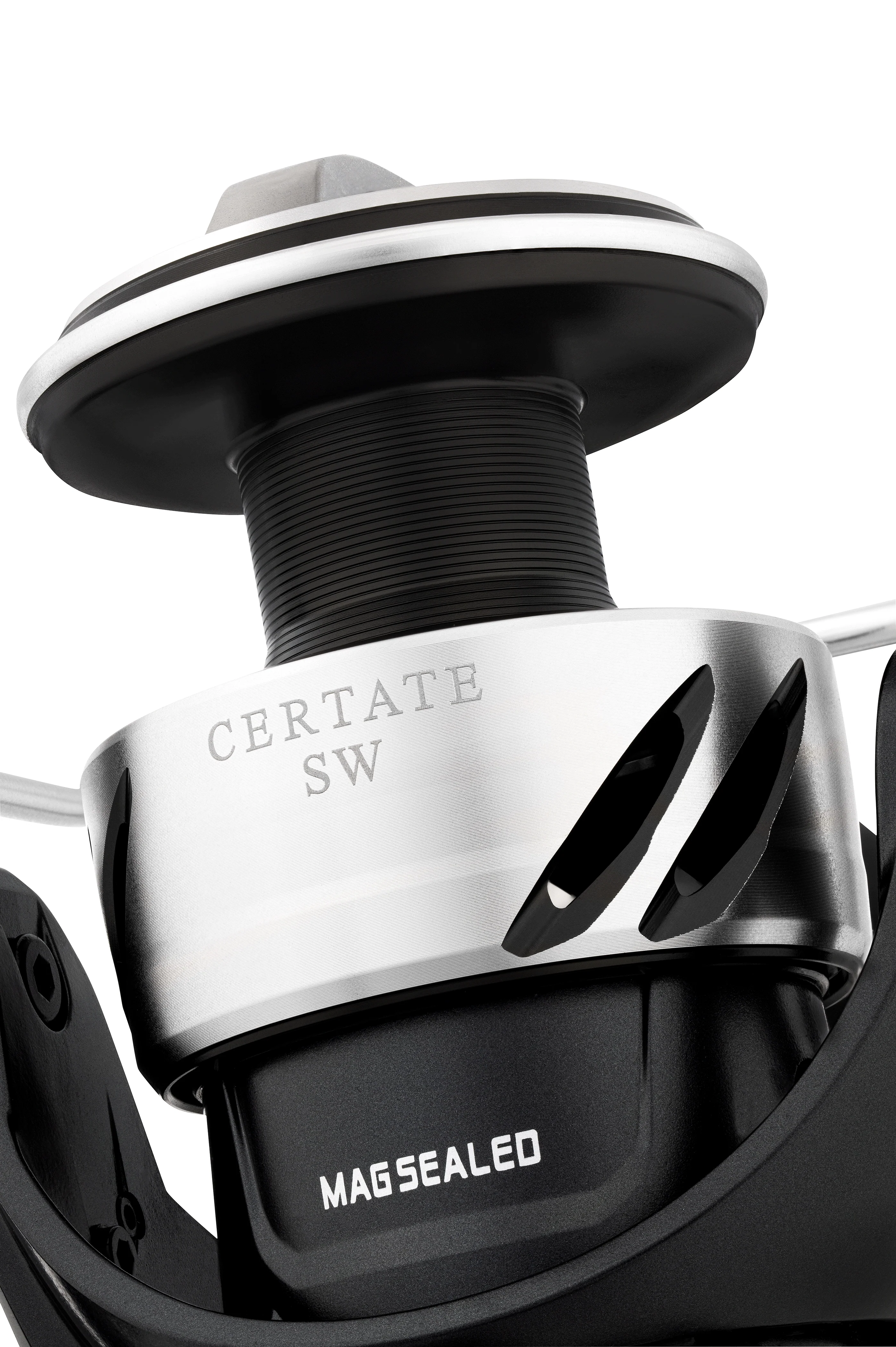 Daiwa 26 Certate SW Spin Reel - Image 6