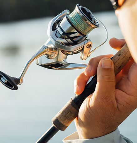 Shimano Stradic FM Spin Reel - Image 6