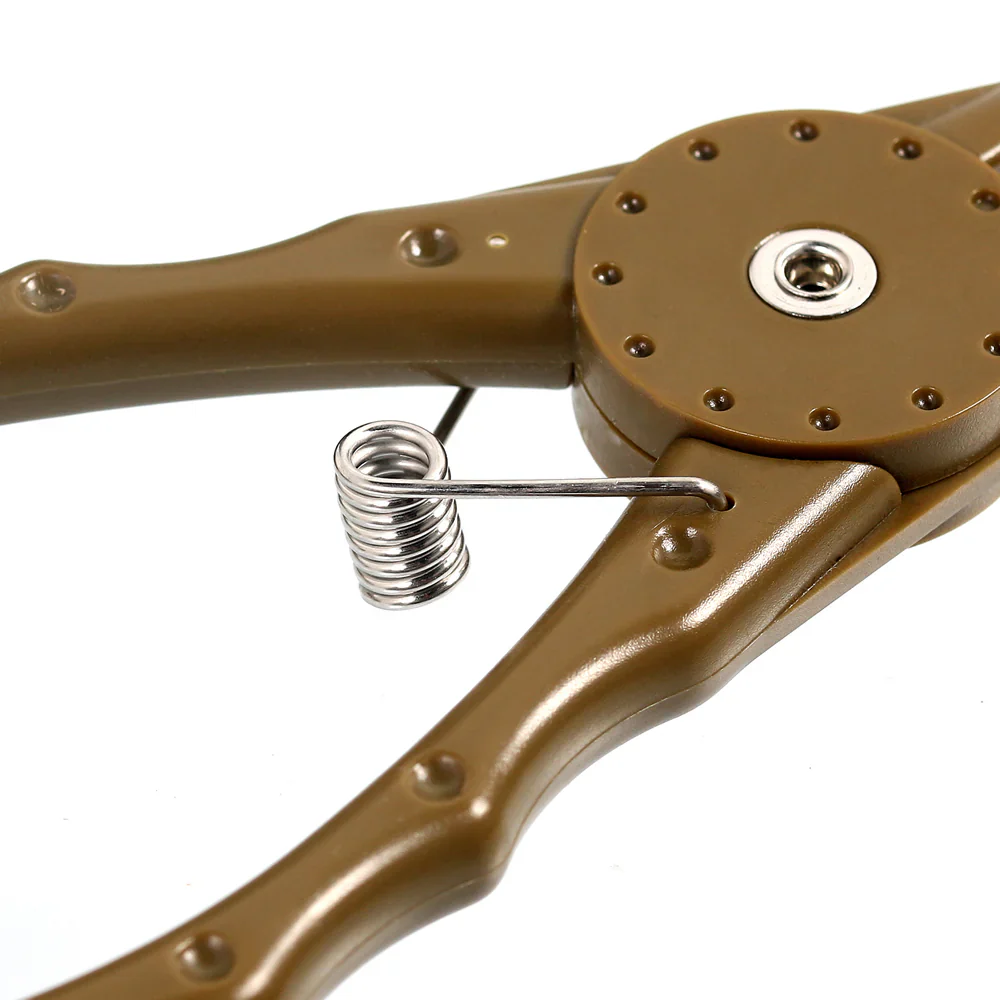 Timber Wolf Graphite Worm Pliers - Image 3